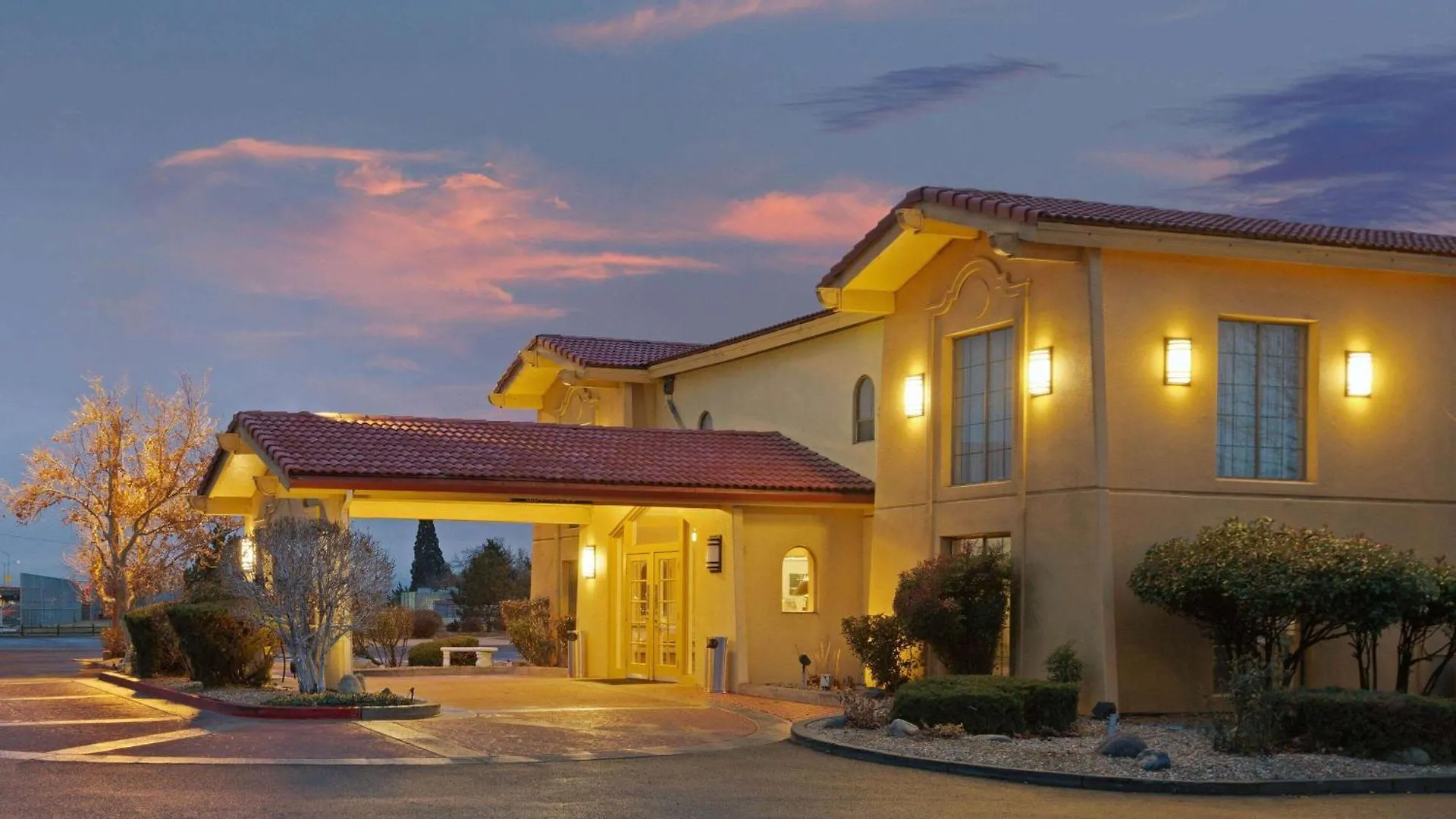 *** Hotel La Quinta Inn By Wyndham Reno United States