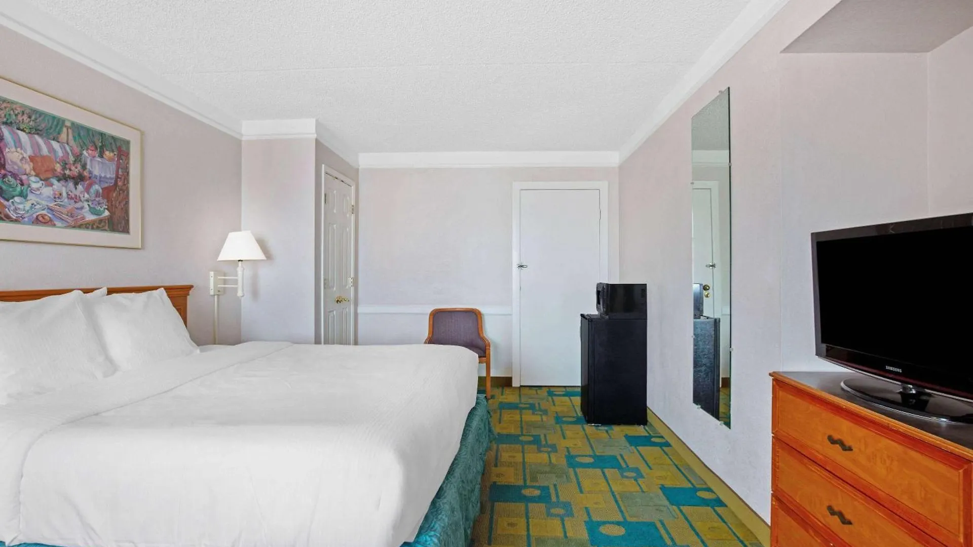 La Quinta Inn By Wyndham Reno contacts